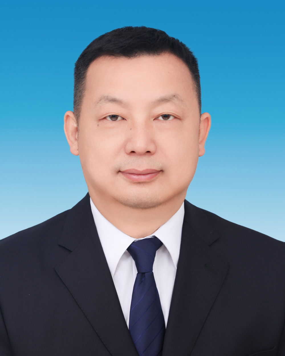 王俊